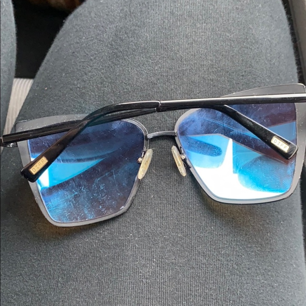 Diff Sunglasses - image 3